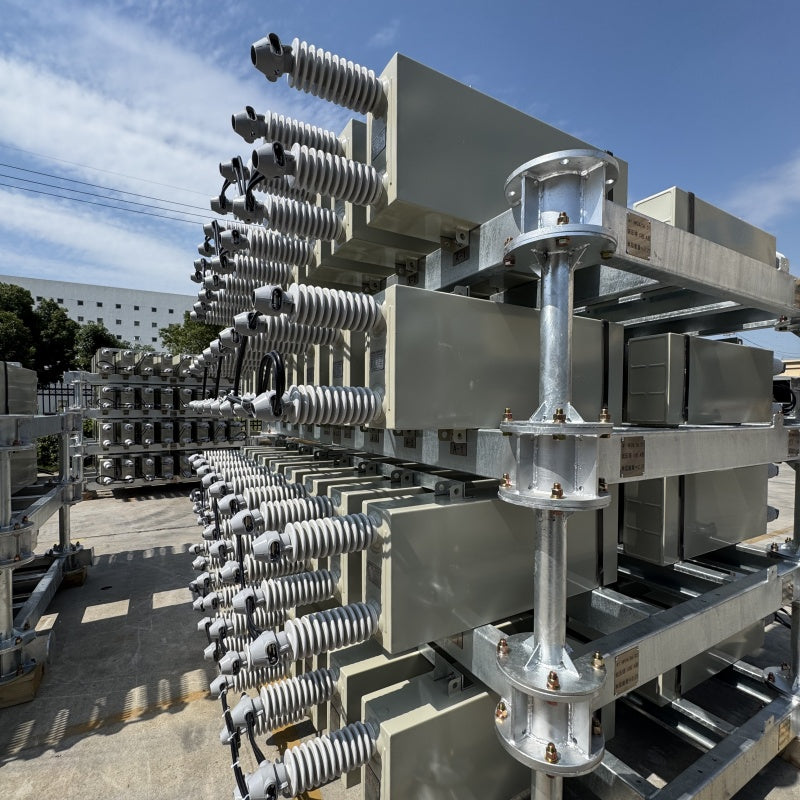 Parallel/filter capacitor